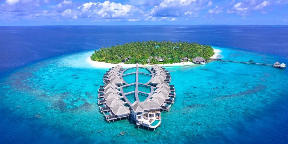  Maldives